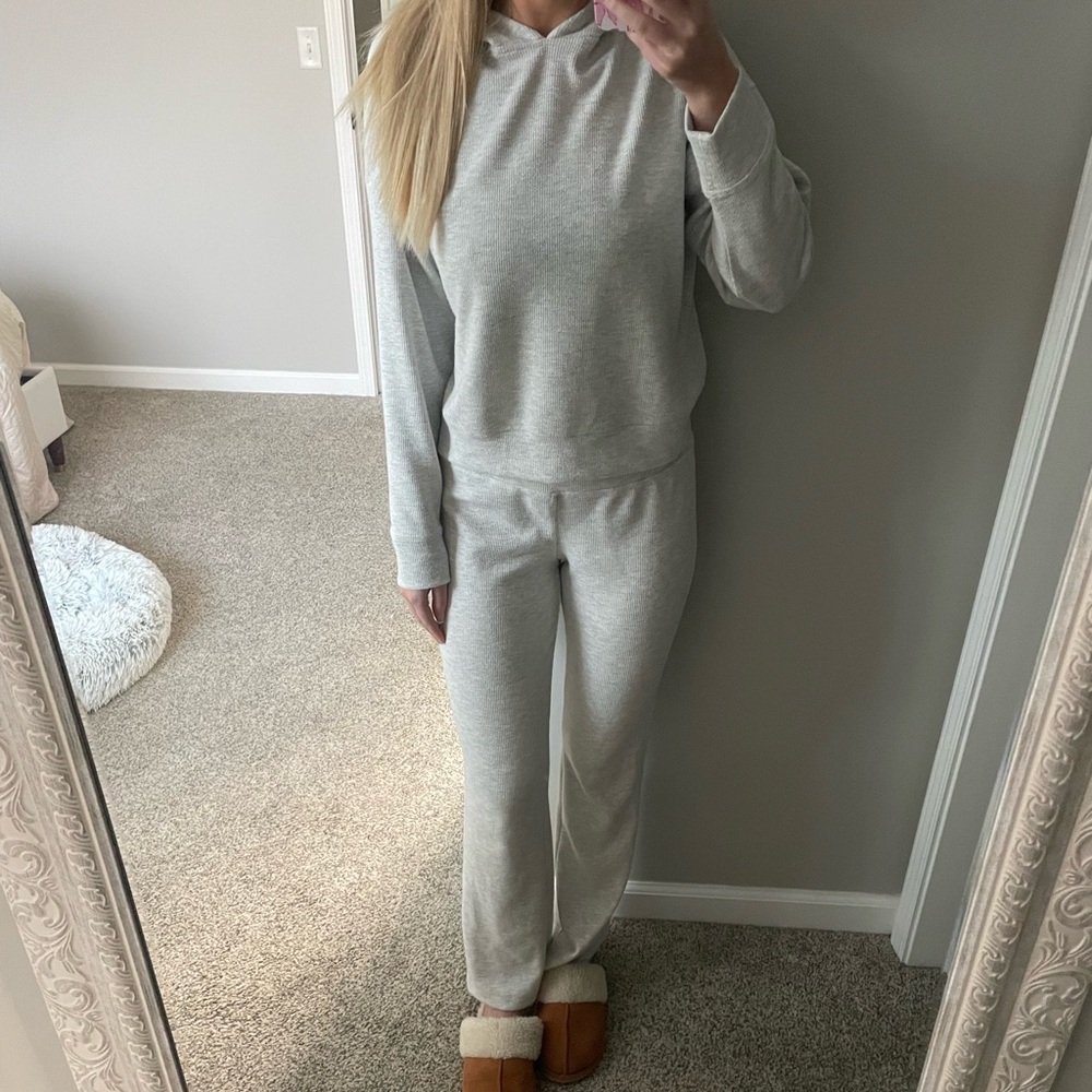 Cozy Gray Lounge Set